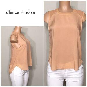 Silence + Noise sleeveless top. NWOT